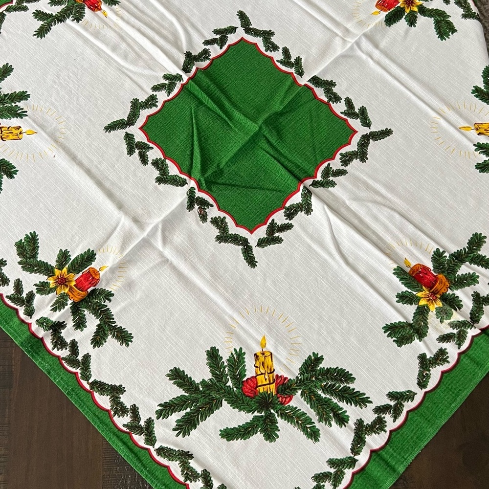 Festive Holiday Tablecloth with Candle Design